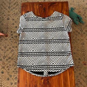Lucky brand button back top